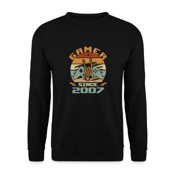 Gamer Since 2007 - Gaming Birthday Gift 2007 - Unisex Sweatshirt - black - Front - Alina (178cm) & Michal (187cm)