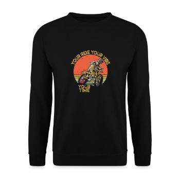 Your Ride Your Vibe Your Time Motocross - Unisex Sweatshirt - black - Front - Alina (178cm) & Michal (187cm)