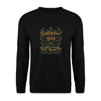 Legends September 1979 | Gift September 1979 - Unisex Sweatshirt - black - Front - Alina (178cm) & Michal (187cm)