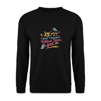 15 Jahre später und ich habe ihn noch nicht getötet - Unisex Pullover - Schwarz - Vorne - Alina (178cm) & Michal (187cm)