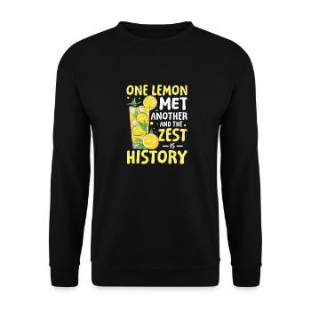 One lemon met another and the zest is history - Unisex Pullover - Schwarz - Vorne - Alina (178cm) & Michal (187cm)