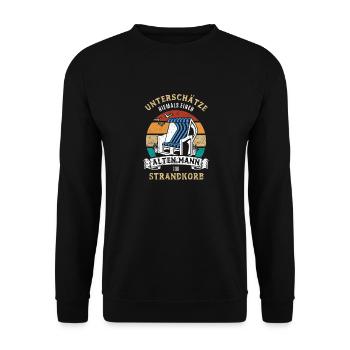 Unterschätze nie einen alten Mann im Strandkorb - Unisex Pullover - Schwarz - Vorne - Alina (178cm) & Michal (187cm)