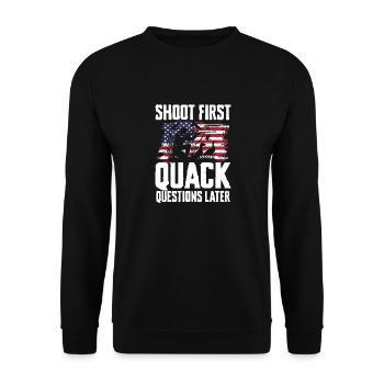 Duck hunters shoot heavier loads flag - Unisex Sweatshirt - black - Front - Alina (178cm) & Michal (187cm)