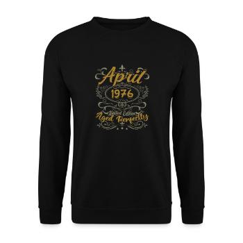 April 1976 Birthday Gift April 1976 - Unisex Sweatshirt - black - Front - Alina (178cm) & Michal (187cm)