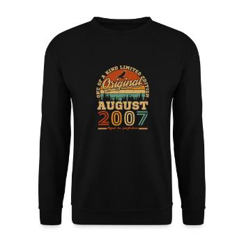 August 2007 Vintage Vintage Retro Birthday - Unisex Sweatshirt - black - Front - Alina (178cm) & Michal (187cm)
