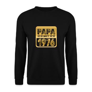 Papa 1976 - Unisex Pullover - Schwarz - Vorne - Alina (178cm) & Michal (187cm)