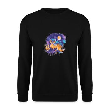Bunte Eule unter einem Sternenhimmel - Unisex Pullover - Schwarz - Vorne - Alina (178cm) & Michal (187cm)