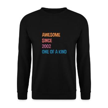 20. Geburtstag 2002 geboren awesome since 2002 - Unisex Pullover - Schwarz - Vorne - Alina (178cm) & Michal (187cm)