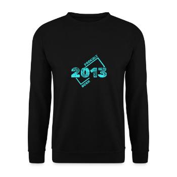 Geboren 2013 - Unisex Pullover - Schwarz - Vorne - Alina (178cm) & Michal (187cm)