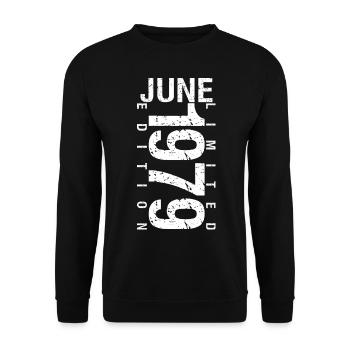 Juni 1979 Juni Geburtstagsgeschenk Juni 1979 - Unisex Pullover - Schwarz - Vorne - Alina (178cm) & Michal (187cm)