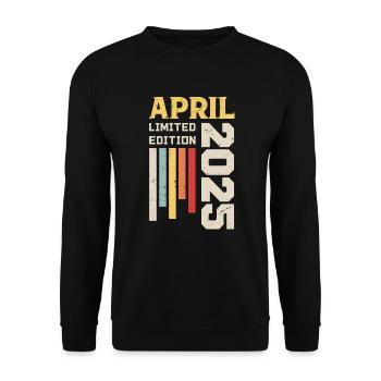 April 2025 - Geburtstagsgeschenk April 2025 April - Unisex Pullover - Schwarz - Vorne - Alina (178cm) & Michal (187cm)
