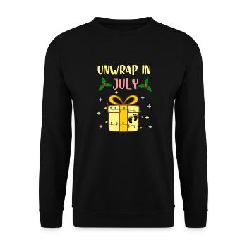 Unwrap in July, Funny Christmas in July, Xmas in - Unisex Sweatshirt - black - Front - Alina (178cm) & Michal (187cm)