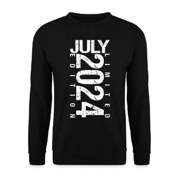 Juli 2024 Juli Geburtstagsgeschenk Juli 2024 - Unisex Pullover - Schwarz - Vorne - Alina (178cm) & Michal (187cm)