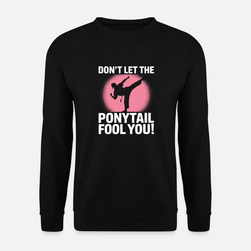 Karate mit Entschlossenheit - Unisex Pullover - Schwarz