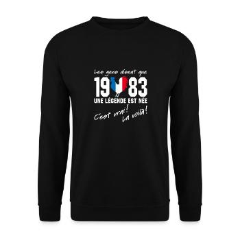 Né en 1983 - Coq aux couleurs françaises - Sweat-shirt Unisexe - noir - Devant - Alina (178cm) & Michal (187cm)