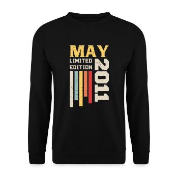 May 2011 - Birthday gift born in May 2011 May - Unisex Sweatshirt - black - Front - Alina (178cm) & Michal (187cm)