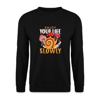 Schnecke Genieße das Leben, mach langsam - Unisex Pullover - Schwarz - Vorne - Alina (178cm) & Michal (187cm)