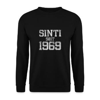 seit 1969 Sinti und stolz darauf - Unisex Pullover - Schwarz - Vorne - Alina (178cm) & Michal (187cm)