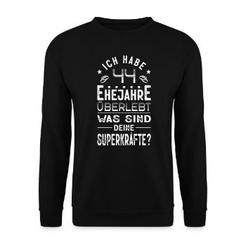 Hochzeitsgeschenk 44 Jahre Ehe Hochzeitstag - Unisex Pullover - Schwarz - Vorne - Alina (178cm) & Michal (187cm)
