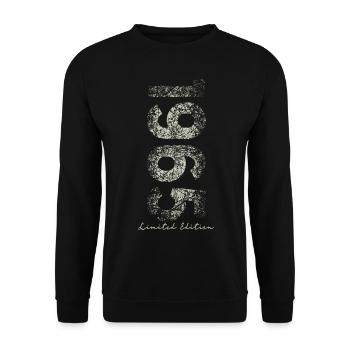 Edition Limitée 1965 - Anniversaire 1965 - Sweat-shirt Unisexe - noir - Devant - Alina (178cm) & Michal (187cm)
