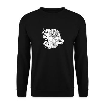 Brennender grinsender Tattoo Schädel - Unisex Pullover - Schwarz - Vorne - Alina (178cm) & Michal (187cm)