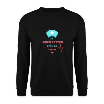 Krankenschwester Tasse mit Lebensretter Spruch - Unisex Pullover - Schwarz - Vorne - Alina (178cm) & Michal (187cm)