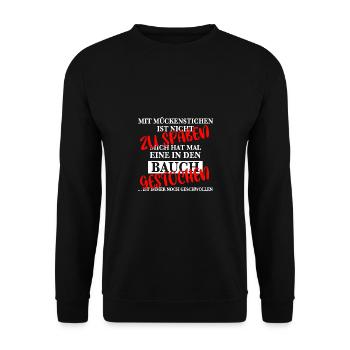Mit Mückenstichen ist nicht zu spaßen - Unisex Pullover - Schwarz - Vorne - Alina (178cm) & Michal (187cm)