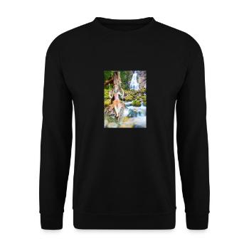 Jeune fille sur balancelle avec cascade d’eau - Sweat-shirt Unisexe - noir - Devant - Alina (178cm) & Michal (187cm)
