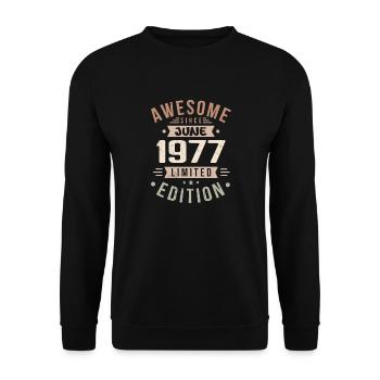 Juin 1977 Anniversaire Juin 1977 Cadeau Juin 1977 - Sweat-shirt Unisexe - noir - Devant - Alina (178cm) & Michal (187cm)