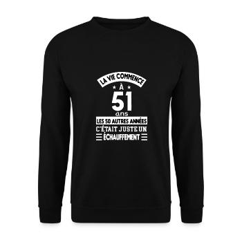 La vie commence à 51ans - Sweat-shirt Unisexe - noir - Devant - Alina (178cm) & Michal (187cm)