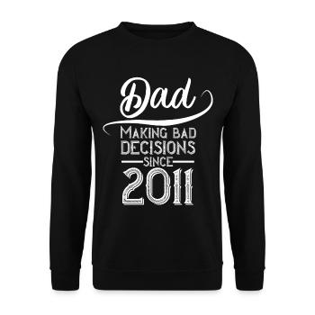 Funny Dad Dad Birthday Father's Day Style - Unisex Sweatshirt - black - Front - Alina (178cm) & Michal (187cm)