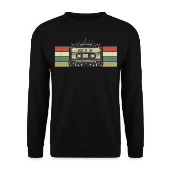 1941 Kassette - Geboren 1941 Geburtstagsgeschenk - Unisex Pullover - Schwarz - Vorne - Alina (178cm) & Michal (187cm)