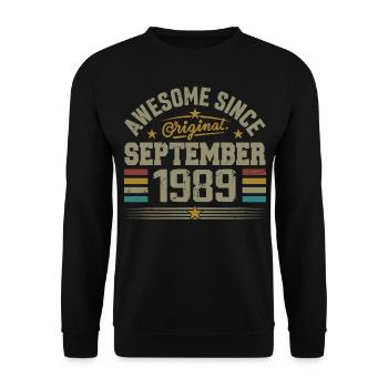 September 1989 Gift Built in September 1989 - Unisex Sweatshirt - black - Front - Alina (178cm) & Michal (187cm)