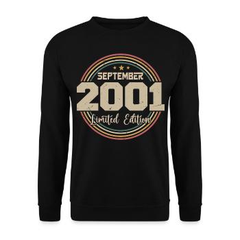 September 2001 Geburtstagsgeschenk 2001 - Unisex Pullover - Schwarz - Vorne - Alina (178cm) & Michal (187cm)