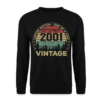 September 2001 Vintage Geburtstagsgeschenk 2001 - Unisex Pullover - Schwarz - Vorne - Alina (178cm) & Michal (187cm)