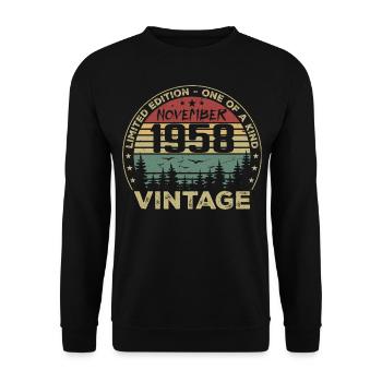 November 1958 Vintage Geschenk - Geboren im November 1958 - Unisex Pullover - Schwarz - Vorne - Alina (178cm) & Michal (187cm)