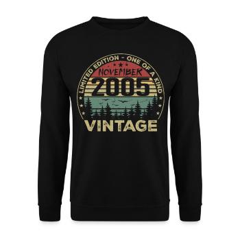 Novembre 2005 Cadeau Vintage - Né en Novembre 2005 - Sweat-shirt Unisexe - noir - Devant - Alina (178cm) & Michal (187cm)