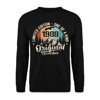 Original Novembre 1988 Anniversaire Novembre 1988 - Sweat-shirt Unisexe - noir - Devant - Alina (178cm) & Michal (187cm)