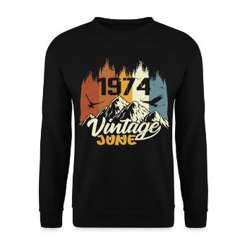 Geburtstag Legenden wurden im Juni 1974 geboren - Unisex Pullover - Schwarz - Vorne - Alina (178cm) & Michal (187cm)