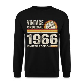 Vintage 1966 Cassette 1966 - 59th Anniversary 1966 - Unisex Sweatshirt - black - Front - Alina (178cm) & Michal (187cm)