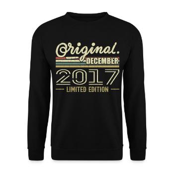 December 2017 birthday December 2017 December - Unisex Sweatshirt - black - Front - Alina (178cm) & Michal (187cm)