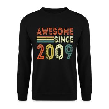 Awesome since 2009 retro t-shirt 2009 - Unisex Pullover - Schwarz - Vorne - Alina (178cm) & Michal (187cm)