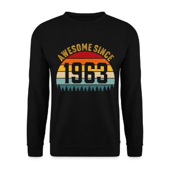 Awesome since 1963 retro t-shirt 1963 - Unisex Sweatshirt - black - Front - Alina (178cm) & Michal (187cm)