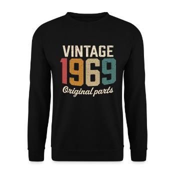 Vintage 1969 original parts retro t-shirt 1969 - Unisex Sweatshirt - black - Front - Alina (178cm) & Michal (187cm)