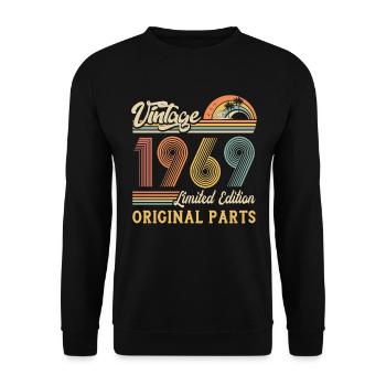 Vintage 1969 limited edition original parts - Unisex Sweatshirt - black - Front - Alina (178cm) & Michal (187cm)