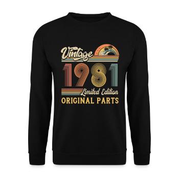 Vintage 1981 limited edition original parts - Unisex Sweatshirt - black - Front - Alina (178cm) & Michal (187cm)