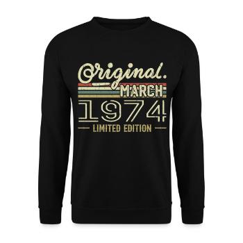 Né en Mars 1974 Cadeau Anniversaire Mars 1974 - Sweat-shirt Unisexe - noir - Devant - Alina (178cm) & Michal (187cm)