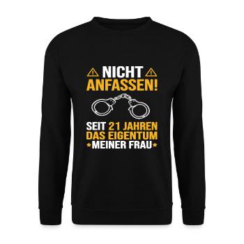 Opalhochzeit 21 Hochzeitstag Geschenk - Unisex Pullover - Schwarz - Vorne - Alina (178cm) & Michal (187cm)