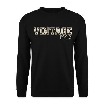 1942 anniversaire 1942 birthday. « Anniversaire 19 - Sweat-shirt Unisexe - noir - Devant - Alina (178cm) & Michal (187cm)