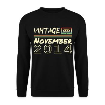 Legendary Since November 2014 - November 2014 - Unisex Sweatshirt - black - Front - Alina (178cm) & Michal (187cm)